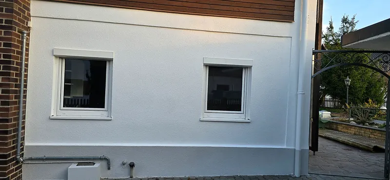 Fassadenmontage mit Mineralwolle-Dämmplatten